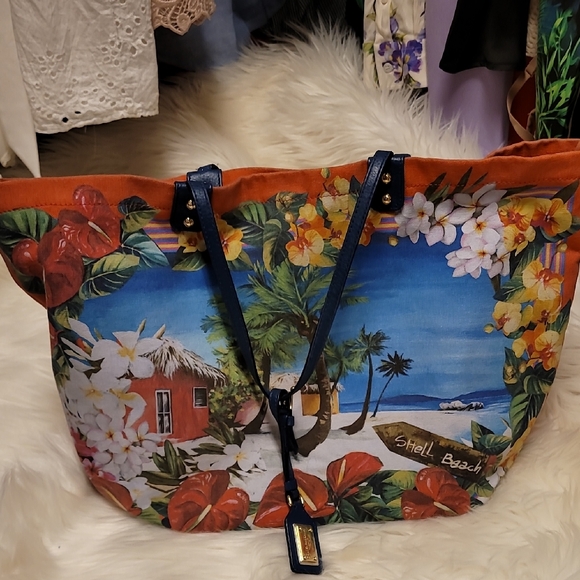 Dolce & Gabbana Handbags - Tropical Dolce And Gabbana Print Women's Bag